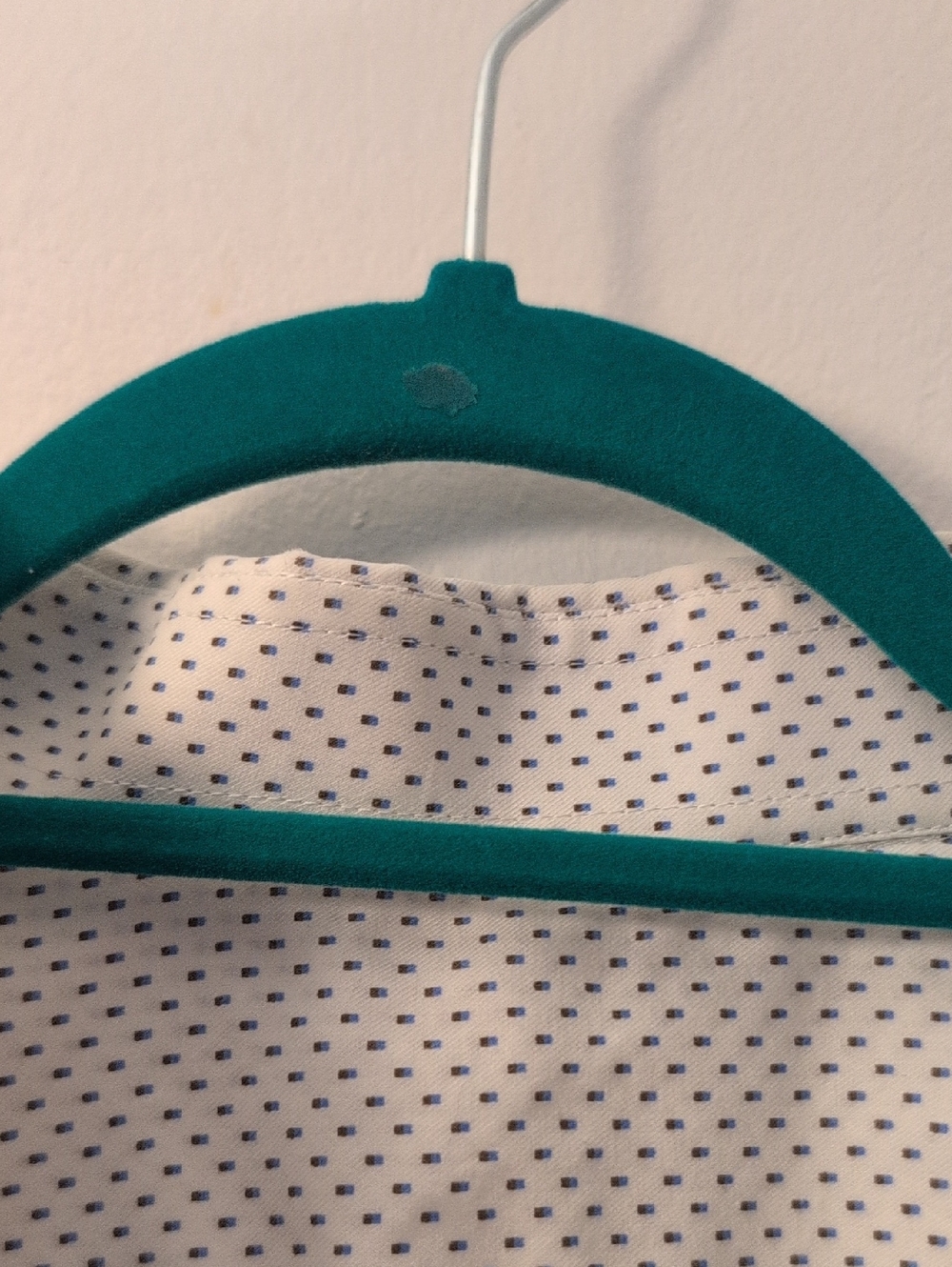 Geometric Button Down - Picture 3 of 4